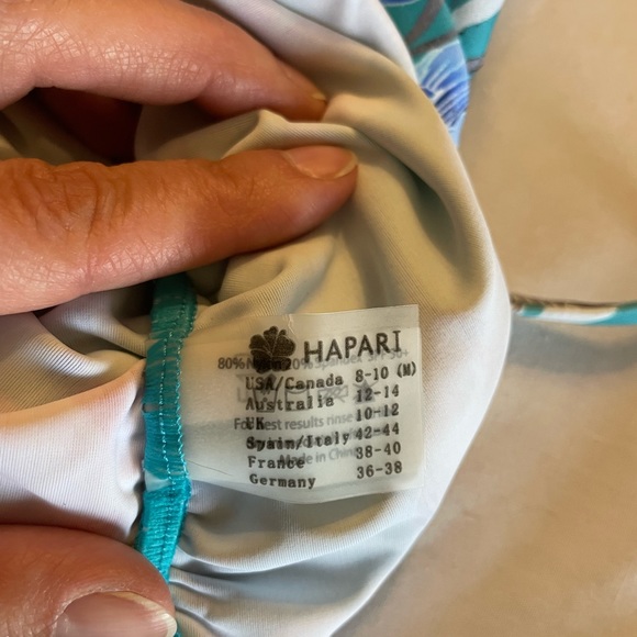Hapari swimsuit top size 8-10, med - Picture 3 of 4